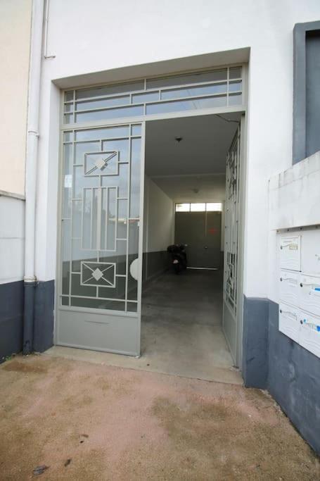 Escale-Marne Fr - 102 - Free Parking - Free Luggage Storage - All Equipped - Linen Included - Washing Machine - 10Mn Walk Metro 8 - Rer A - Panoramic View - From 1 To 4 Guests Maisons-Alfort Exterior foto