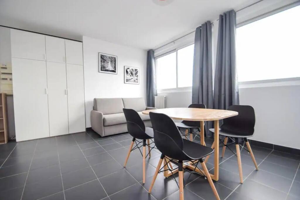 Escale-Marne Fr - 102 - Free Parking - Free Luggage Storage - All Equipped - Linen Included - Washing Machine - 10Mn Walk Metro 8 - Rer A - Panoramic View - From 1 To 4 Guests Maisons-Alfort Exterior foto